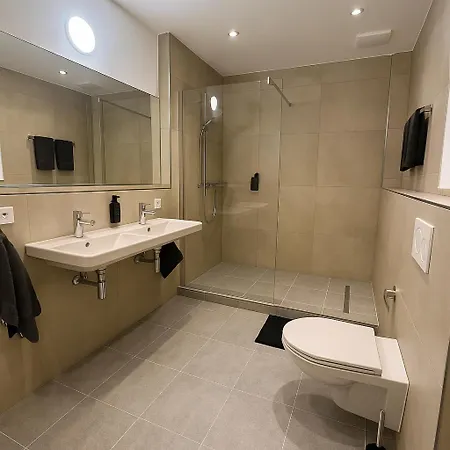 Seductive Apt, With High Class Apartman *