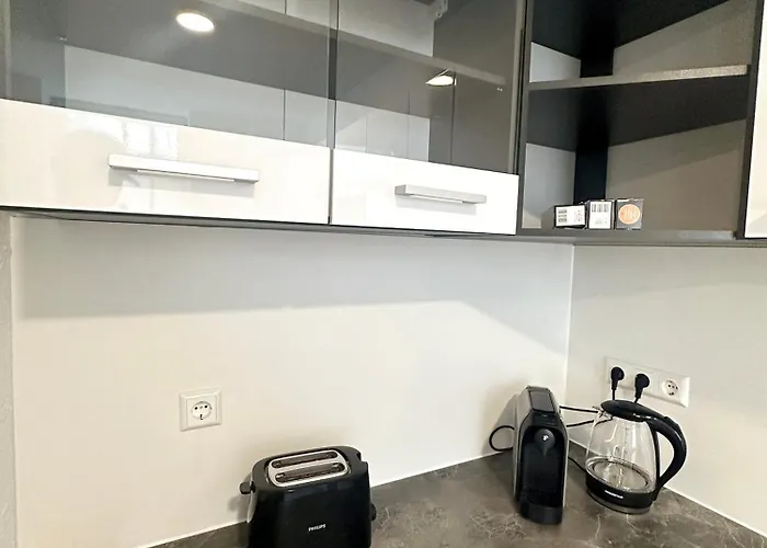 Seductive Apt, With High Class *